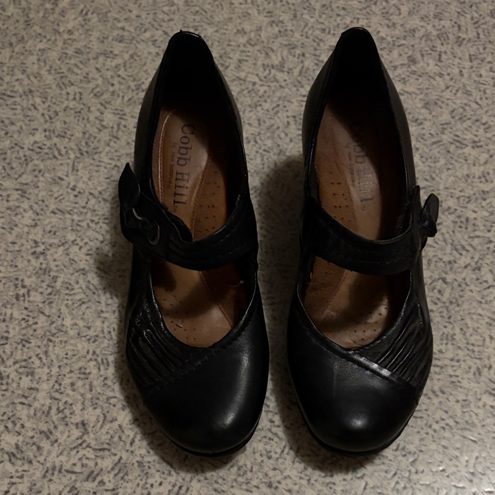 Cobb Hill by New Balance Women's Black Heels